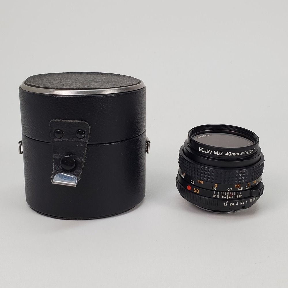 Minolta MD 50mm f1.7 Prime Lens SR Mount with 49mm Skylight Filter and Case